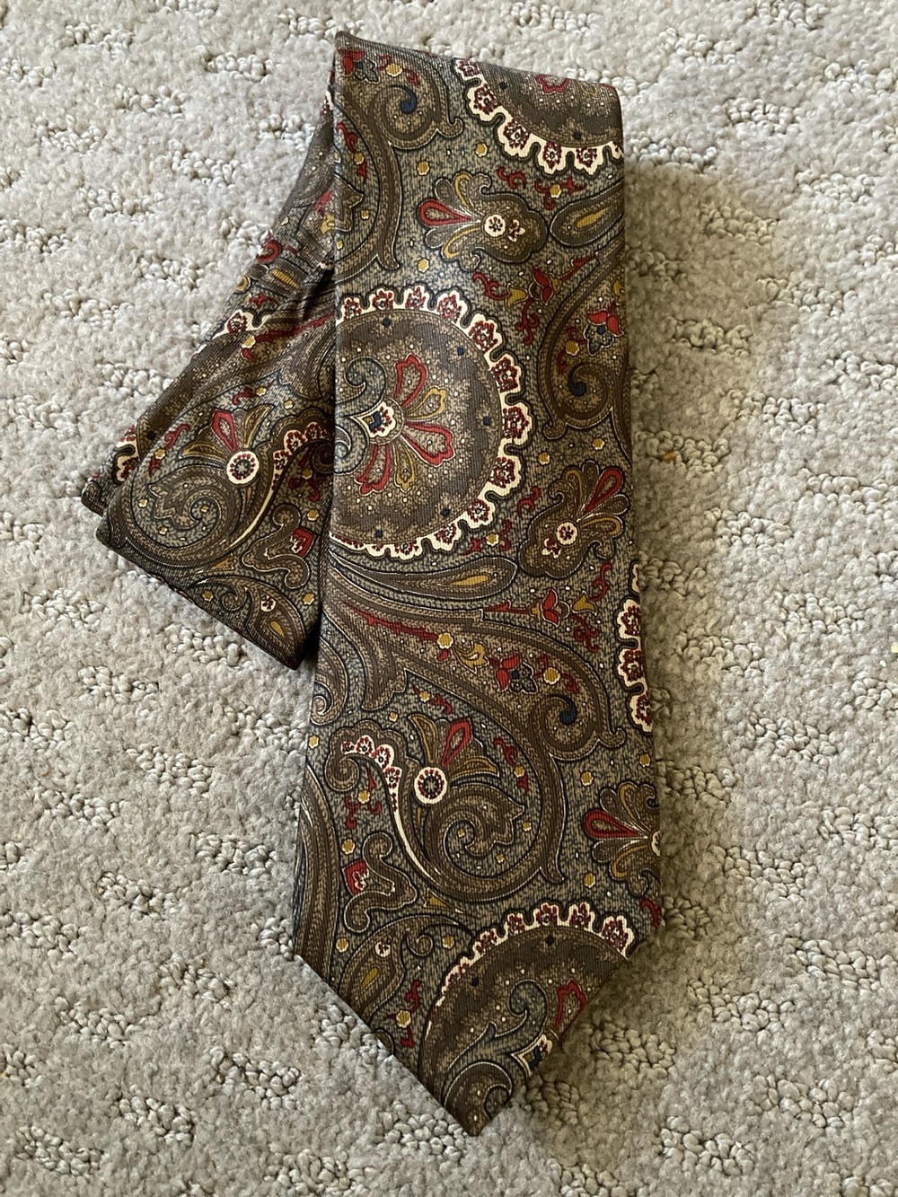 Vintage '80s Lanvin brown paisley silk neck tie
